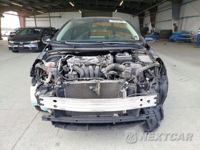 Piąte zdjęcie samochodu w środku: 2021 TOYOTA COROLLA LE VIN:5YFEPMAE5MP179859 - miniatura
