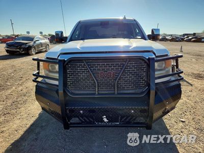 Piąte zdjęcie samochodu w środku: 2015 GMC SIERRA K2500 DENALI VIN:1GT120E85FF524506 - miniatura