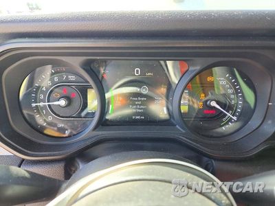 Zdjęcie 9 z 12 samochodu: 2024 JEEP WRANGLER 4XE VIN:1C4RJXN65RW121403 - miniatura