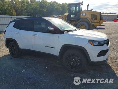 Czwarte zdjęcie samochodu z boku: 2022 JEEP COMPASS LATITUDE VIN:3C4NJDBB7NT226183 - miniatura