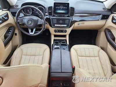 Zdjęcie 8 z 12 samochodu: 2016 MERCEDES-BENZ GLE 350 VIN:4JGDA5JB3GA811948 - miniatura