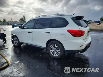 Drugie zdjęcie samochodu z przodu: 2018 NISSAN PATHFINDER S VIN:5N1DR2MNXJC677948 - miniatura