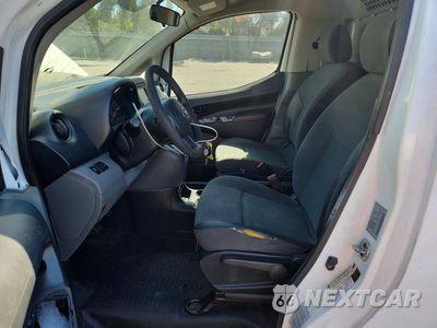 Zdjęcie 7 z 13 samochodu: 2017 NISSAN NV200 SV VIN:3N6CM0KN4HK697054 - miniatura