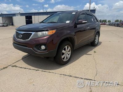 Drugie zdjęcie samochodu z przodu: 2013 KIA SORENTO LX VIN:5XYKT3A68DG391838 - miniatura