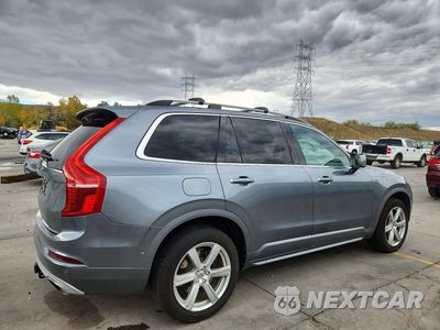 Trzecie zdjęcie samochodu z tyłu: 2016 VOLVO XC90 T8 VIN:YV4BC0PK8G1091804 - miniatura