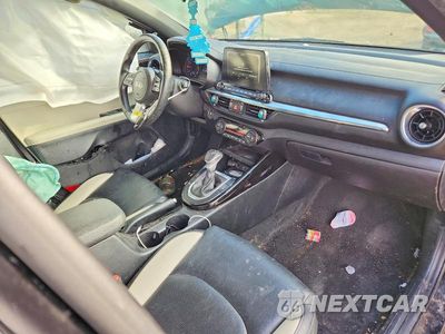 Zdjęcie 8 z 12 samochodu: 2020 KIA FORTE EX VIN:3KPF54AD0LE237278 - miniatura