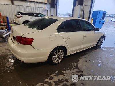 Trzecie zdjęcie samochodu z tyłu: 2013 VOLKSWAGEN JETTA SE VIN:3VWDX7AJ1DM427281 - miniatura