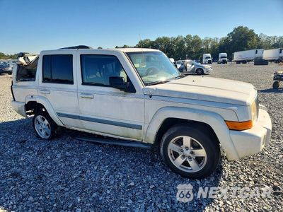 Czwarte zdjęcie samochodu z boku: 2008 JEEP COMMANDER SPORT VIN:1J8HH48K08C117993 - miniatura