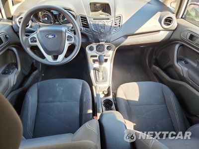 Zdjęcie 8 z 12 samochodu: 2019 FORD FIESTA SE VIN:3FADP4EJ5KM132666 - miniatura