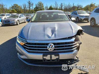 Piąte zdjęcie samochodu w środku: 2020 VOLKSWAGEN JETTA S S VIN:3VWCB7BU8LM058310 - miniatura