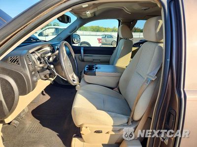 Zdjęcie 7 z 12 samochodu: 2008 CHEVROLET SILVERADO K1500 VIN:2GCEK19J281105060 - miniatura
