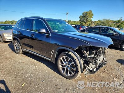 Czwarte zdjęcie samochodu z boku: 2022 BMW X5 XDRIVE40I VIN:5UXCR6C0XN9L17075 - miniatura
