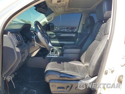Zdjęcie 7 z 12 samochodu: 2019 TOYOTA TUNDRA PLATINUM VIN:5TFAY5F13KX822053 - miniatura