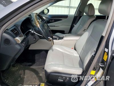 Zdjęcie 7 z 12 samochodu: 2015 LEXUS LS 460 VIN:JTHCL5EF4F5024083 - miniatura