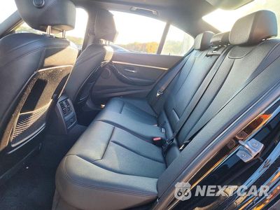 Zdjęcie 10 z 12 samochodu: 2018 BMW 330 XI VIN:WBA8D9C59JEM32235 - miniatura