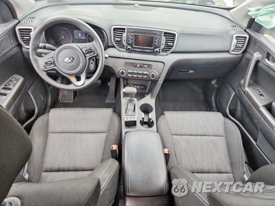 Zdjęcie 8 z 13 samochodu: 2017 KIA SPORTAGE LX VIN:KNDPMCAC1H7271777 - miniatura