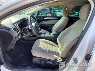 Zdjęcie 7 z 12 samochodu: 2020 FORD FUSION S VIN:3FA6P0G75LR266844 - miniatura