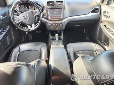 Zdjęcie 8 z 13 samochodu: 2020 DODGE JOURNEY CROSSROAD VIN:3C4PDCGB2LT193433 - miniatura