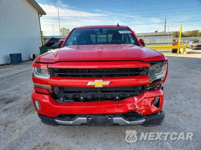 Piąte zdjęcie samochodu w środku: 2017 CHEVROLET SILVERADO K1500 LT VIN:3GCUKREC3HG287506 - miniatura