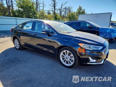 Czwarte zdjęcie samochodu z boku: 2020 FORD FUSION TITANIUM VIN:3FA6P0SU4LR224422 - miniatura