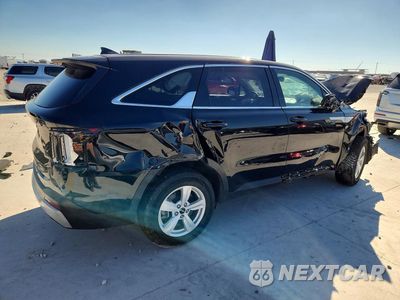 Trzecie zdjęcie samochodu z tyłu: 2025 KIA SORENTO LX VIN:5XYRG4JC0SG362085 - miniatura