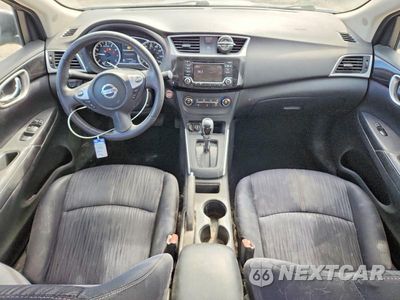 Zdjęcie 8 z 13 samochodu: 2016 NISSAN SENTRA SV VIN:3N1AB7AP0GY249033 - miniatura
