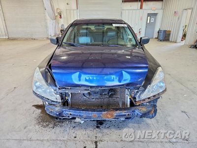 Piąte zdjęcie samochodu w środku: 2004 HONDA CIVIC VIN:1HGCM66504A019690 - miniatura