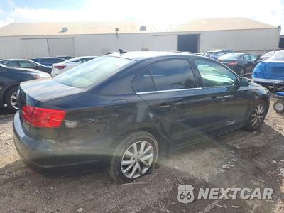 Trzecie zdjęcie samochodu z tyłu: 2011 VOLKSWAGEN JETTA SE VIN:3VWDX7AJ5BM342442 - miniatura