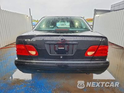 Zdjęcie 6 z 12 samochodu: 1999 MERCEDES-BENZ E 320 VIN:WDBJF65H9XA754022 - miniatura
