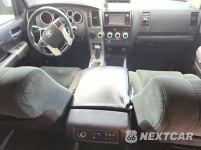 Zdjęcie 8 z 13 samochodu: 2015 TOYOTA SEQUOIA SR5 VIN:5TDZY5G18FS058861 - miniatura
