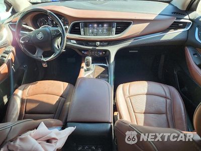 Zdjęcie 8 z 13 samochodu: 2020 BUICK ENCLAVE AVENIR VIN:5GAEVCKW9LJ109552 - miniatura
