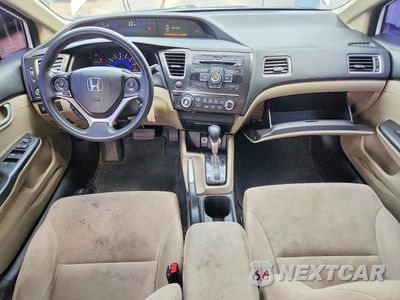 Zdjęcie 8 z 12 samochodu: 2013 HONDA CIVIC NATURAL GAS VIN:19XFB5F58DE000197 - miniatura