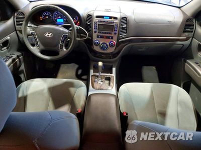 Zdjęcie 8 z 13 samochodu: 2010 HYUNDAI SANTA FE GLS VIN:5NMSGDAB3AH355029 - miniatura