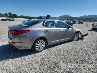 Trzecie zdjęcie samochodu z tyłu: 2015 KIA OPTIMA LX VIN:5XXGM4A70FG508403 - miniatura