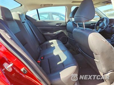 Zdjęcie 10 z 12 samochodu: 2021 NISSAN ALTIMA SR VIN:1N4BL4CV6MN340377 - miniatura