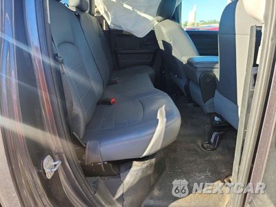 Zdjęcie 10 z 12 samochodu: 2018 RAM 1500 ST VIN:1C6RR7FT5JS144812 - miniatura
