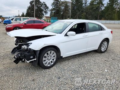 2014 CHRYSLER 200 LX 1C3CCBAB3EN212017 - główne zdjęcie licytacji z USA - miniatura