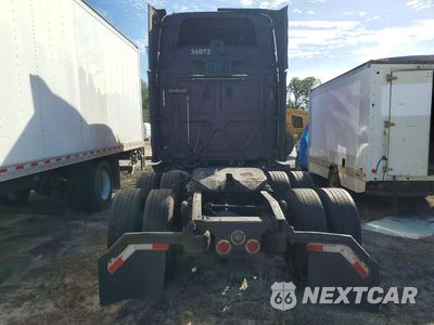 Zdjęcie 6 z 14 samochodu: 2016 FREIGHTLINER CASCADIA 125 SEMI TRUCK VIN:3AKJGLDVXGSGU6078 - miniatura