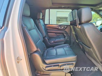 Zdjęcie 11 z 14 samochodu: 2021 CHEVROLET SUBURBAN K1500 RST VIN:1GNSKEKD9MR176683 - miniatura