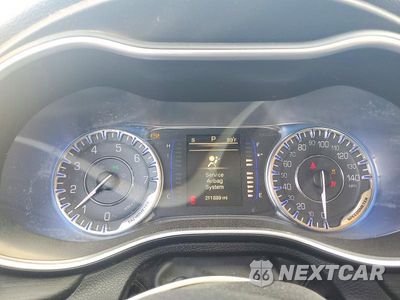 Zdjęcie 9 z 13 samochodu: 2015 CHRYSLER 200 LIMITED VIN:1C3CCCAB3FN586635 - miniatura