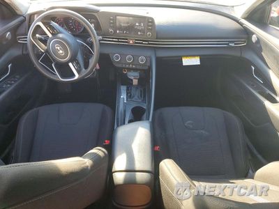 Zdjęcie 8 z 13 samochodu: 2022 HYUNDAI ELANTRA SE VIN:5NPLL4AG3NH074871 - miniatura