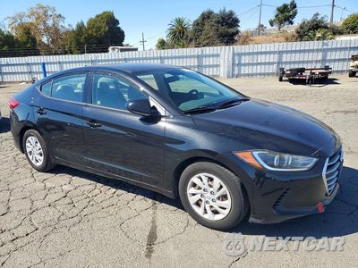 Czwarte zdjęcie samochodu z boku: 2017 HYUNDAI ELANTRA SE VIN:5NPD74LF7HH159391 - miniatura