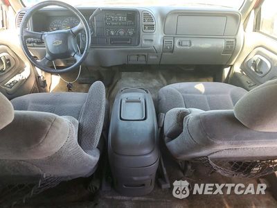 Zdjęcie 8 z 12 samochodu: 1999 CHEVROLET TAHOE C1500 VIN:1GNEC13R0XJ527190 - miniatura
