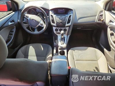 Zdjęcie 8 z 12 samochodu: 2014 FORD FOCUS SE VIN:1FADP3F21EL432289 - miniatura