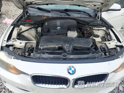 Zdjęcie 11 z 13 samochodu: 2014 BMW 328 XI VIN:WBA3B3C54EJ980525 - miniatura