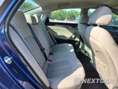 Zdjęcie 10 z 12 samochodu: 2019 HYUNDAI SONATA SE VIN:5NPE24AF7KH795919 - miniatura