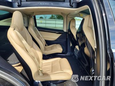 Zdjęcie 11 z 14 samochodu: 2016 TESLA MODEL X VIN:5YJXCBE20GF030221 - miniatura