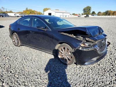 Czwarte zdjęcie samochodu z boku: 2020 MAZDA 3 SELECT VIN:3MZBPACLXLM131743 - miniatura