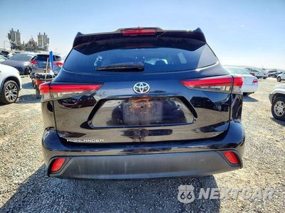 Zdjęcie 6 z 13 samochodu: 2022 TOYOTA HIGHLANDER LE VIN:5TDZZRAH6NS133890 - miniatura