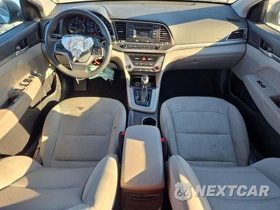 Zdjęcie 8 z 12 samochodu: 2017 HYUNDAI ELANTRA SE VIN:KMHD74LF0HU075298 - miniatura
